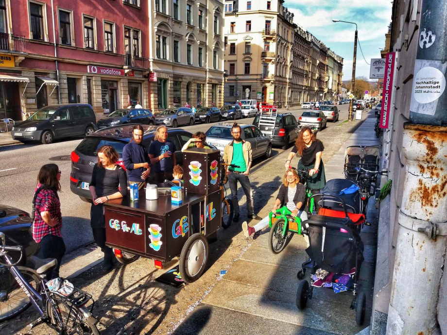 Ein Lastenrad mit Team beim Tag der Erneuerbaren 2019
