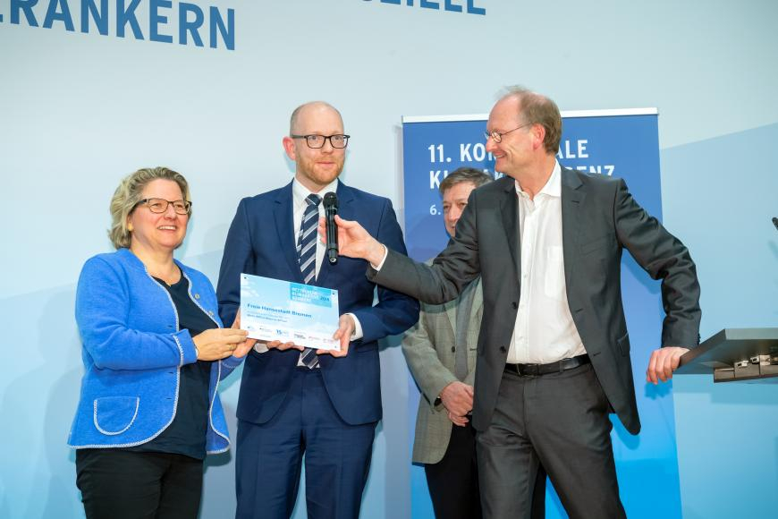 Preisübergabe Wettbewerb Klimaaktive Kommune 2018 durch die Bundesumweltministerin Svenja Schulze