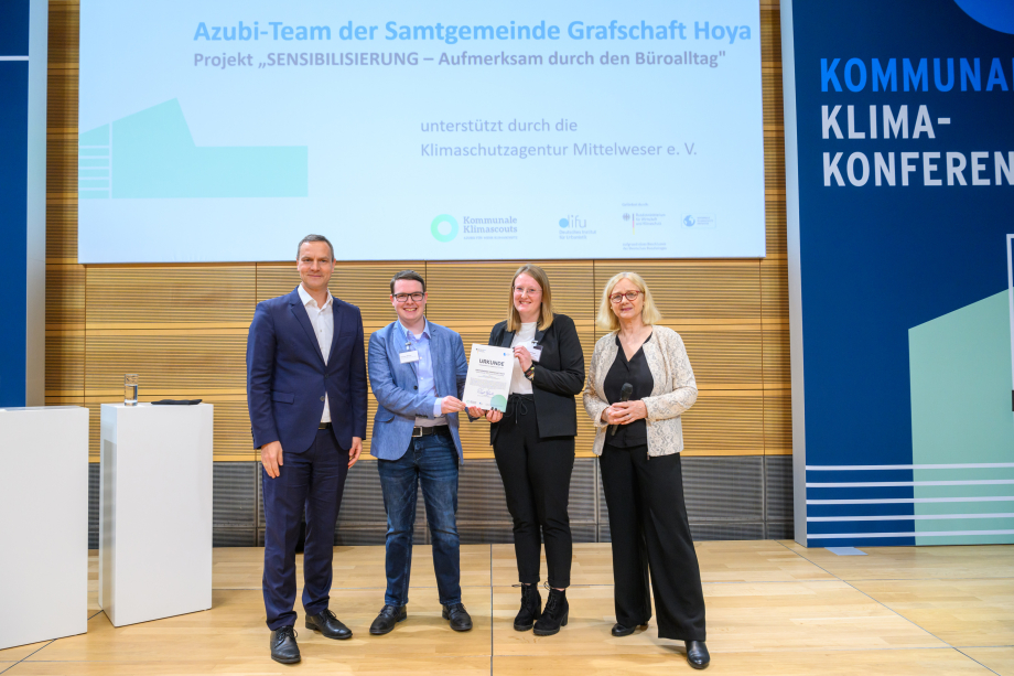 Das Azubi-Team der Samtgemeinde Grafschaft Hoya wird ausgezeichnet