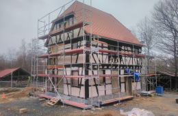 Verputztes Musterhaus